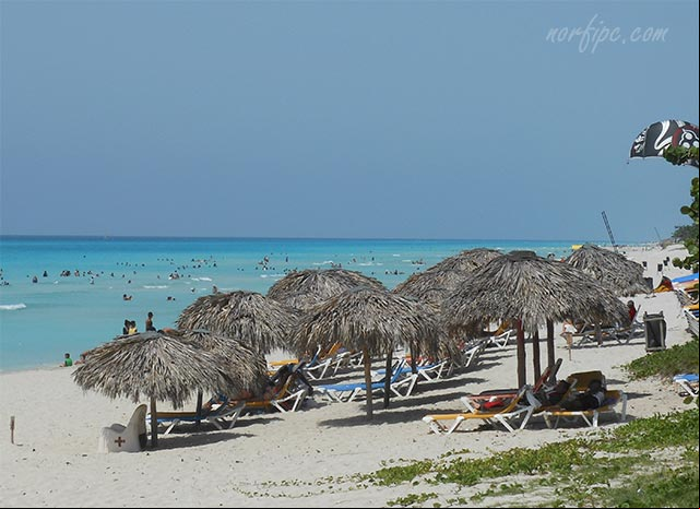 Paisaje del litoral de la Playa Varadero en Cuba
